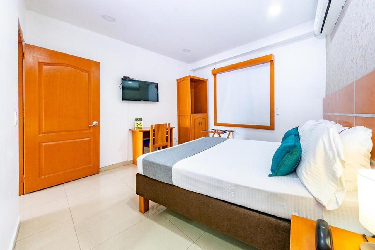 Ayenda Optimum Hotel Pereira Exterior photo